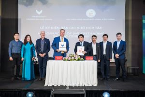Signing Ceremony of the Memorandum of Understanding between VinUniversity and the Posts and Telecommunications Institute of Technology: Fostering Collaboration in Education, Scientific Research, and Innovation