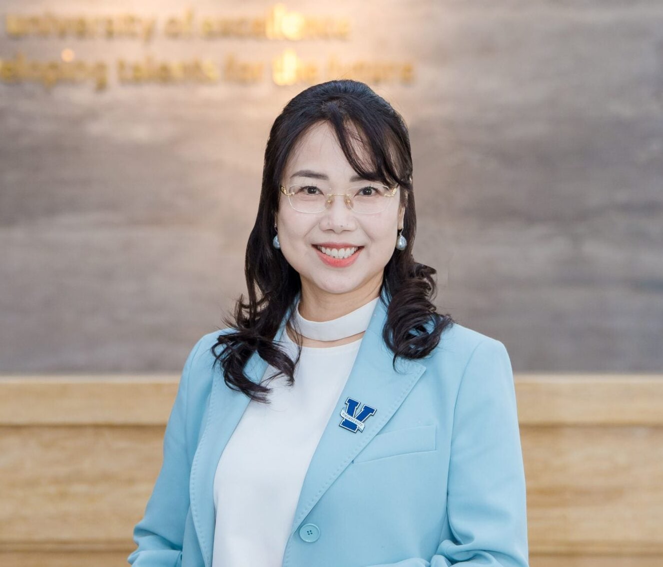 TS. Lê Mai Lan