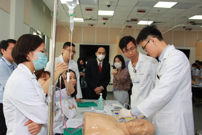 The visit of delegation from Administration for Science, Technology and Training (ASTT) – Ministry of Health