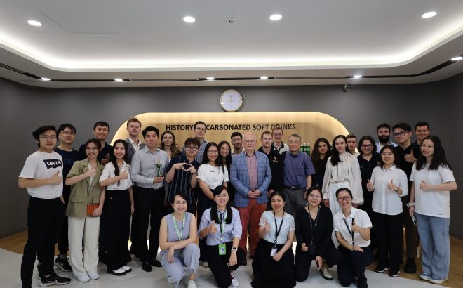 Khai mở ngành công nghiệp sản xuất: Chuyến tham quan học tập tại Thành phố Hồ Chí Minh với phái đoàn Đại học Cambridge