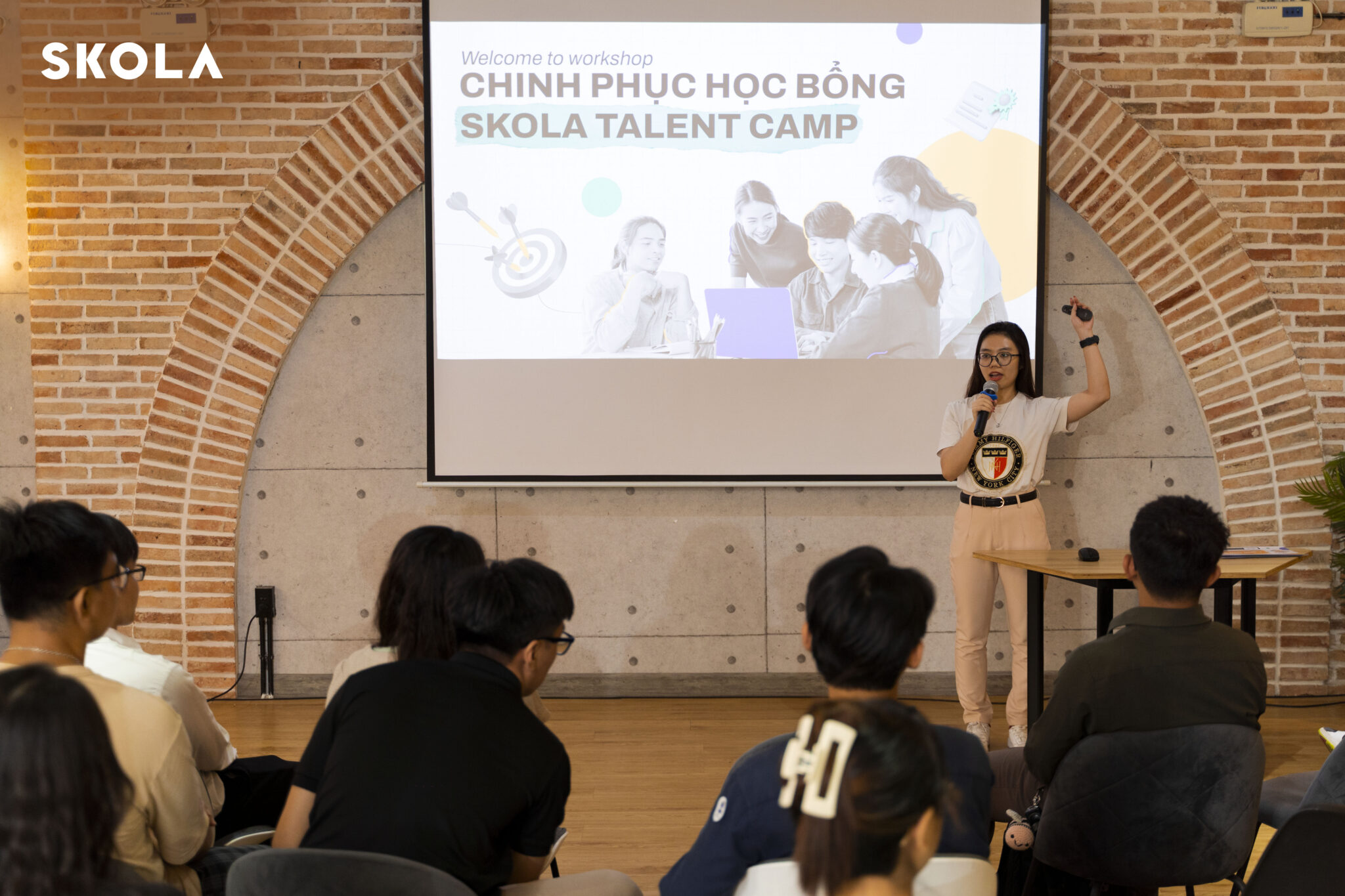 Sinh viên VinUni thực tập Start-up Giáo dục công nghệ, khai thác trí tuệ nhân tạo về đào tạo nhân sự