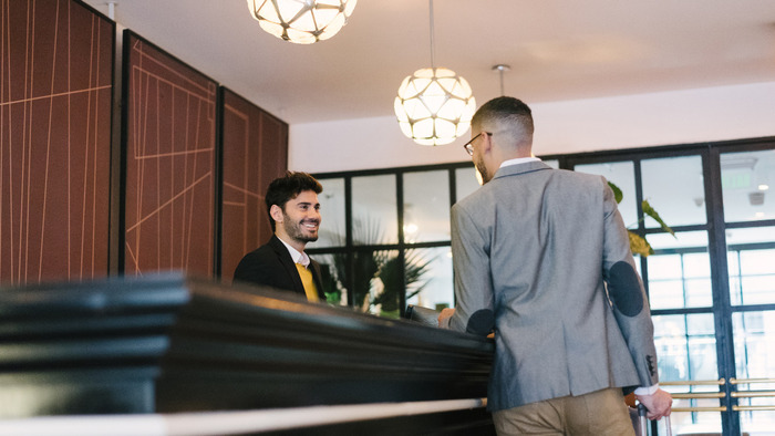 Ngành Quản trị khách sạn khối C00 ở Hà Nội học có khó không? hình 2 nganh-quan-tri-khach-san-khoi-c00-o-ha-noi-hoc-co-kho-khong-hinh-2.jpg