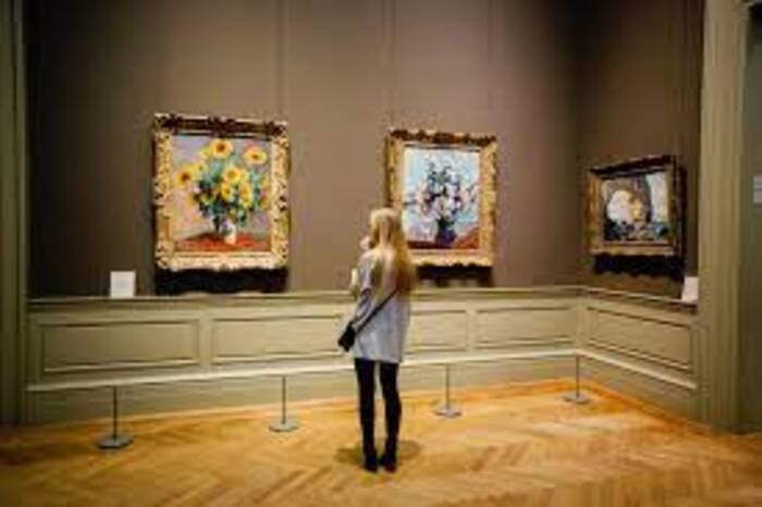 Câu trả lời mẫu topic Describe a painting or work of art that you have seen IELTS Speaking Part 2