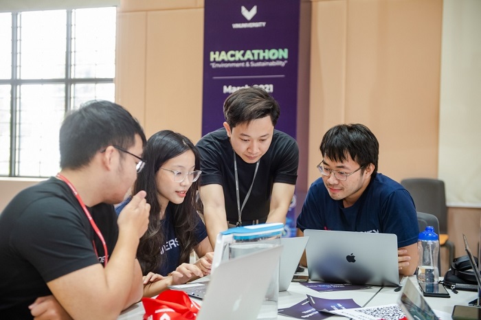 Deductive reasoning trong IELTS: Cách phát triển tư duy logic trong bài thi IELTS Reading hình 5 deductive-reasoning-trong-ielts-cach-phat-trien-tu-duy-logic-trong-bai-thi-ielts-reading-hinh-5.jpg