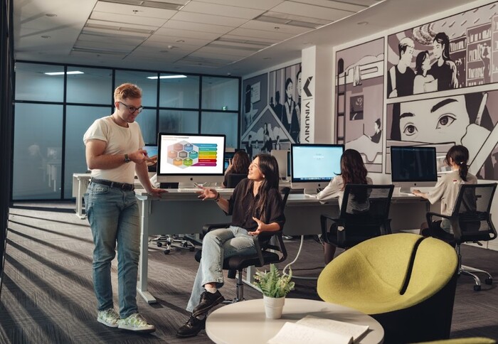 Lý thuyết hành vi người tiêu dùng của Philip Kotler trong Marketing hình 3 ly-thuyet-hanh-vi-nguoi-tieu-dung-cua-philip-kotler-trong-marketing-hinh-3.jpg