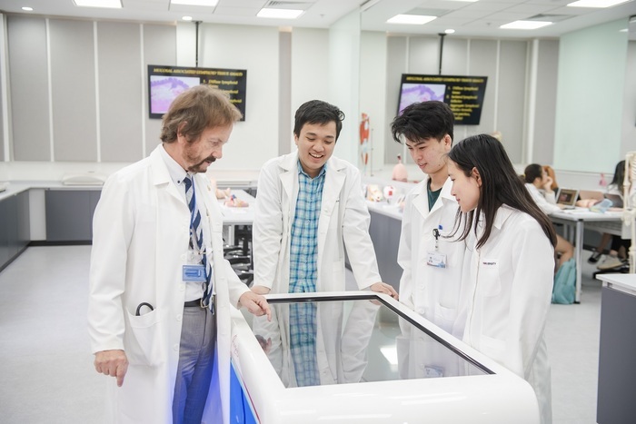 Đau dây thần kinh liên sườn: Nguyên nhân, triệu chứng và cách điều trị hiệu quả hình 4 dau-day-than-kinh-lien-suon-nguyen-nhan-trieu-chung-va-cach-dieu-tri-hieu-qua-hinh-4.jpg