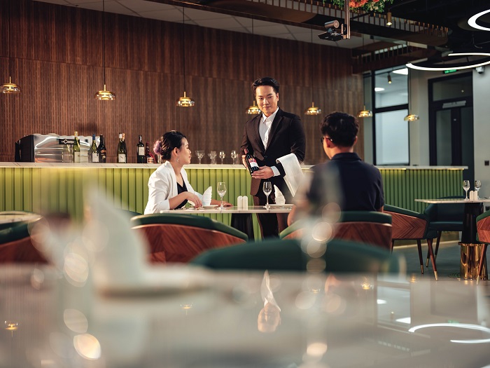 Tuyển sinh ngành Quản trị Khách sạn: Học gì? Ra trường làm gì? hình 1 tuyen-sinh-nganh-quan-tri-khach-san-hoc-gi-ra-truong-lam-gi-hinh-1.jpg