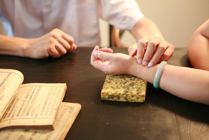 Y học Cổ truyền: Những điều cần biết về phương pháp chữa bệnh Đông Y hình 2 y-hoc-co-truyen-nhung-dieu-can-biet-ve-phuong-phap-chua-benh-dong-y-hinh-2.jpg