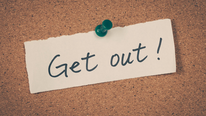 Tìm hiểu Get out là gì? Một cụm từ đa nghĩa và cách dùng linh hoạt hình 1 tim-hieu-get-out-la-gi-mot-cum-tu-da-nghia-va-cach-dung-linh-hoat-hinh-1.jpg