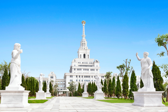 Admitted to V hay Ving? Cấu trúc và cách dùng chi tiết hình 4 admitted-to-v-hay-ving-cau-truc-va-cach-dung-chi-tiet-hinh-4.jpg