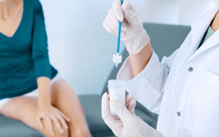 Cách lấy mẫu xét nghiệm cổ tử cung: Quy trình, chuẩn bị và lưu ý hình 3 cach-lay-mau-xet-nghiem-co-tu-cung-quy-trinh-chuan-bi-va-luu-y-hinh-3.jpg