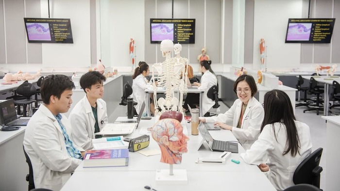 Cách lấy mẫu xét nghiệm cổ tử cung: Quy trình, chuẩn bị và lưu ý hình 4 cach-lay-mau-xet-nghiem-co-tu-cung-quy-trinh-chuan-bi-va-luu-y-hinh-4.jpg