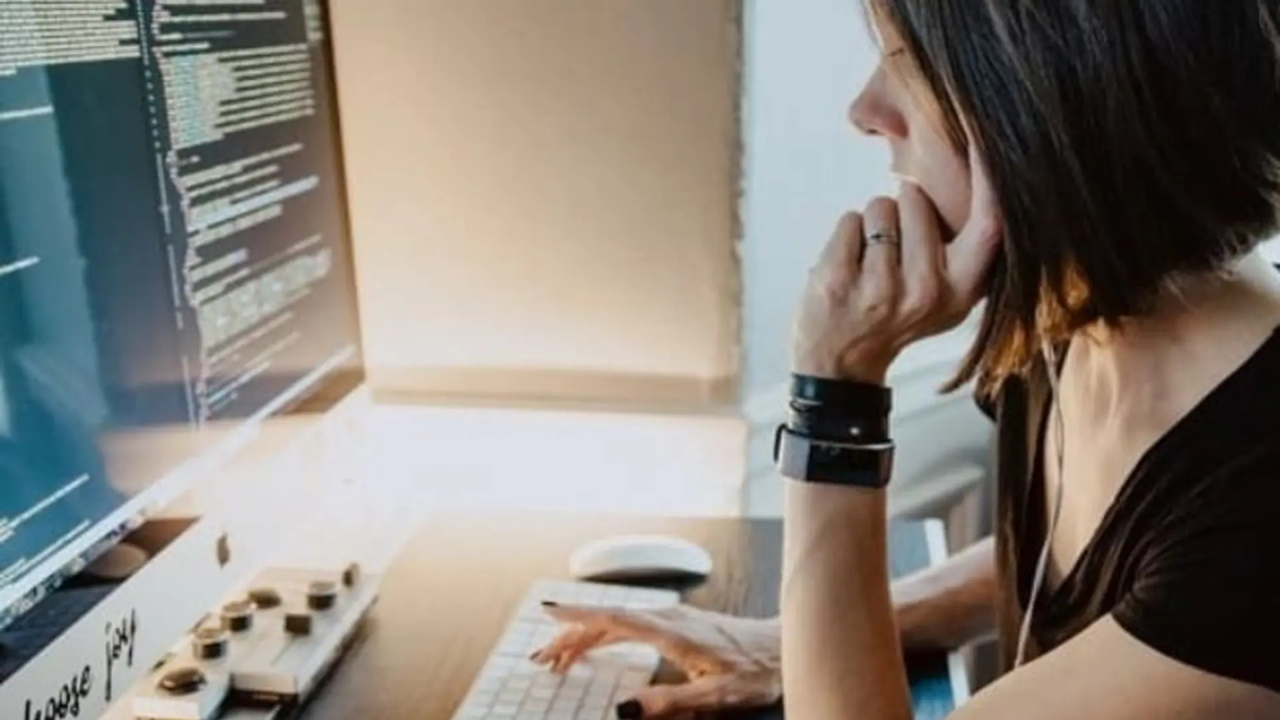 Học ngành Khoa học Máy tính có dễ xin việc không?