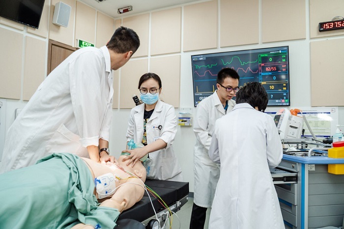 Kỹ thuật ép tim bóp bóng: Quy trình chuẩn và lưu ý an toàn hình 3 ky-thuat-ep-tim-bop-bong-quy-trinh-chuan-va-luu-y-an-toan-hinh-3.jpg