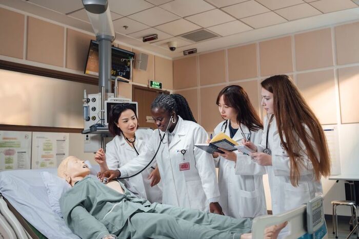 Kỹ thuật gây tê tại chỗ: Nguyên tắc, quy trình và lưu ý an toàn hình 4 ky-thuat-gay-te-tai-cho-nguyen-tac-quy-trinh-va-luu-y-an-toan-hinh-4.jpg