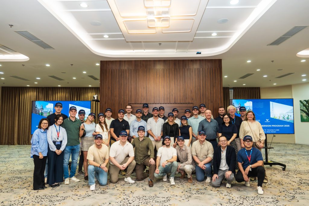 Chương trình Global Immersion Program 2025 của Nyenrode Business University tại VinUniversity: Hành trình học tập, khám phá doanh nghiệp và kết nối văn hoá tại Việt Nam