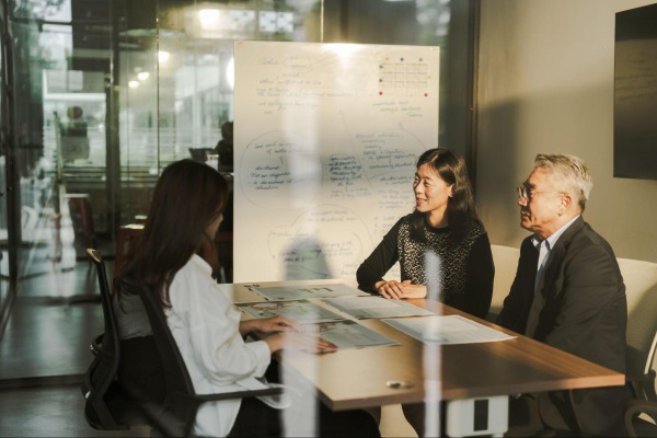 How to get into business school with confidence