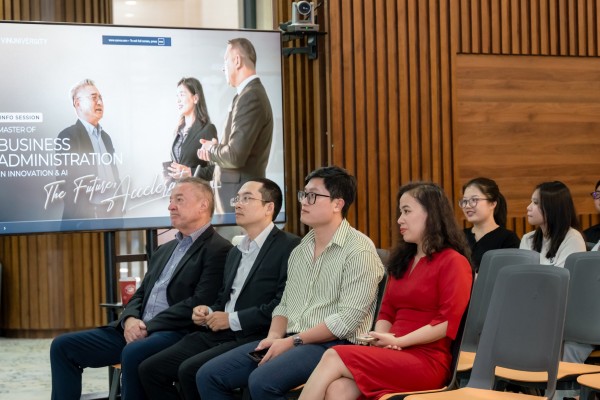 Chương trình MBA tại VinUni: Kiến thức toàn diện, kỹ năng thực tế, mở ra cơ hội nghề nghiệp rộng mở