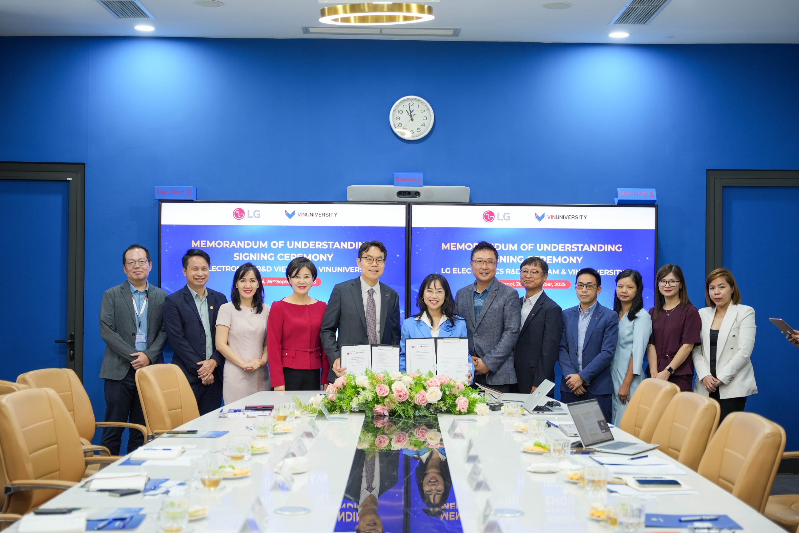 VinUniversity Signs Memorandum of Understanding (MOU) with LG Electronics Vietnam to Strengthen Collaboration in Education and Talent Development