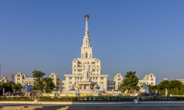 VinUniversity campus represents the new model of international-standard higher education in Vietnam.