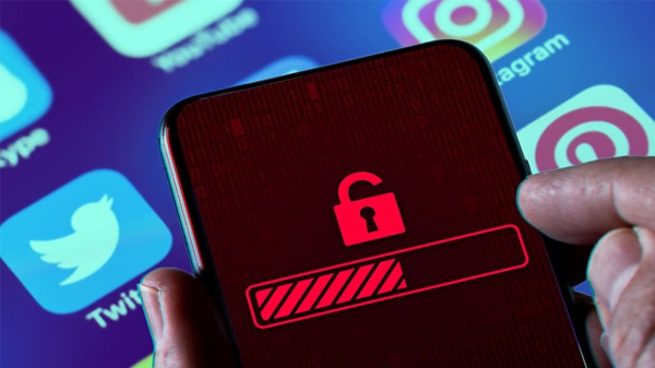 Leak thông tin có thể gây thiệt hại nghiêm trọng về danh tính, tài chính và uy tín doanh nghiệp