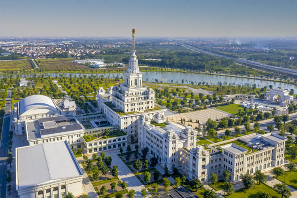 Sự khác biệt về học phí phản ánh mức độ đầu tư và chuẩn đào tạo giữa các mô hình đại học.