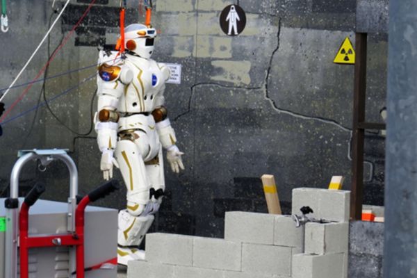 Các thách thức khi sử dụng robot cứu hộ