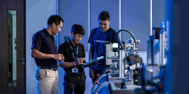 The Bachelor of Science in Computer Science at VinUniversity prepares students for the digital age through theory and practice