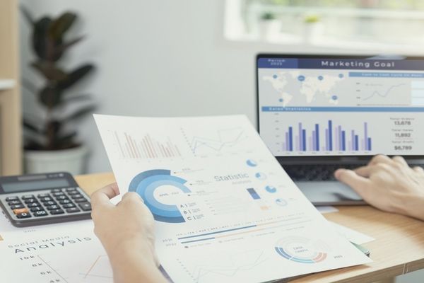 Theo dõi sát sao hiệu suất kinh tế thực tế