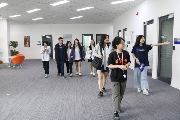 Thời gian đào tạo nghiên cứu sinh sẽ tùy thuộc vào đối tượng đầu vào, nhưng không quá 6 năm tổng cộng.