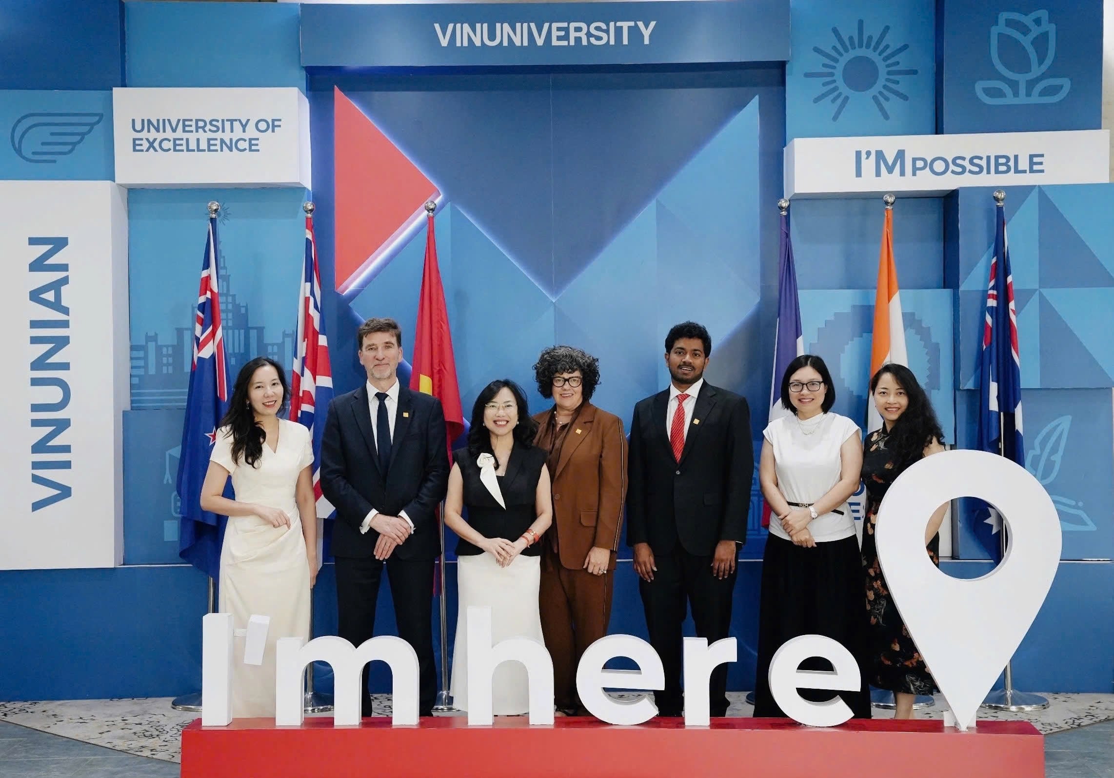 QS và VinUni trao đổi chiến lược về chất lượng, danh tiếng và phát triển đại học nghiên cứu 